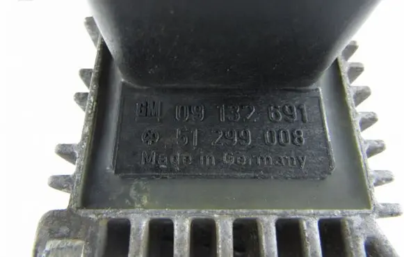 Glow plug pre-heat relay