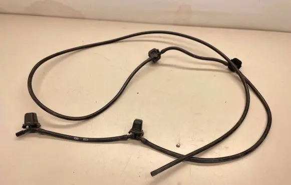 Mercedes-Benz ML W166 Windshield washer spray nozzle A1668600992