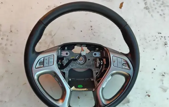 Hyundai ix35 Steering wheel 561102Y750