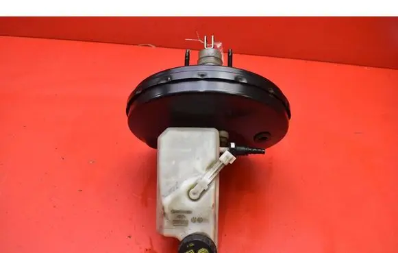 Ford Focus C-MAX Brake booster 3M51-2B195-GA