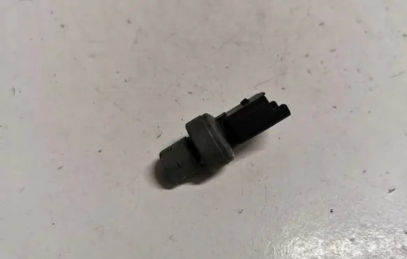 Citroen C4 I Picasso Air conditioning (A/C) pressure sensor 9647971280