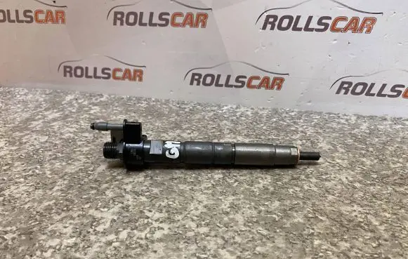 BMW 7 G11 G12 Fuel injector 8571565 0445118