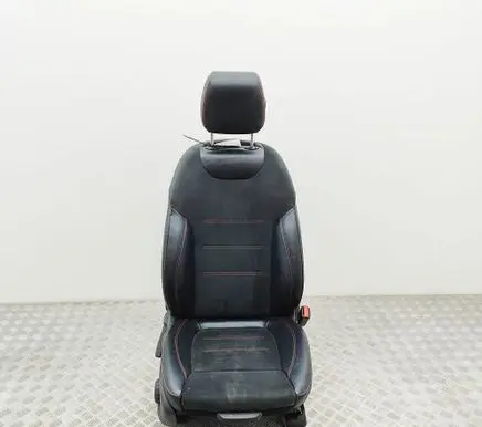Mercedes-Benz EQB Front passenger seat A0009103312