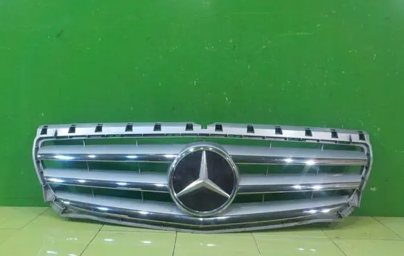 Mercedes-Benz B W246 W242 Front bumper upper radiator grill A2468880160
