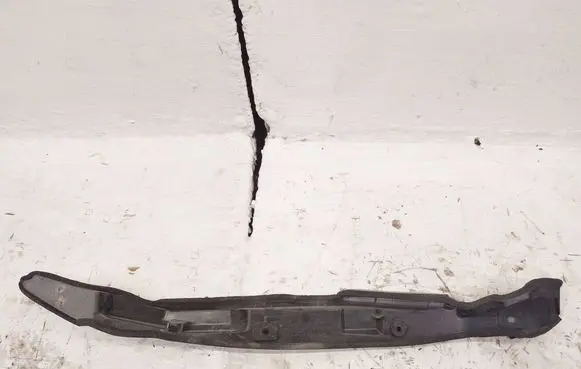 Toyota RAV 4 (XA50) Fender end trim 5382842080