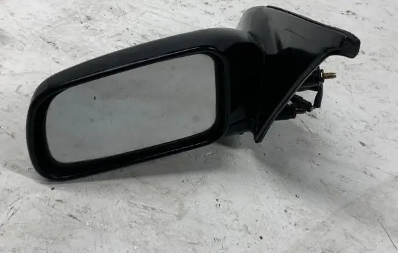 Mitsubishi Galant Front door electric wing mirror E202749