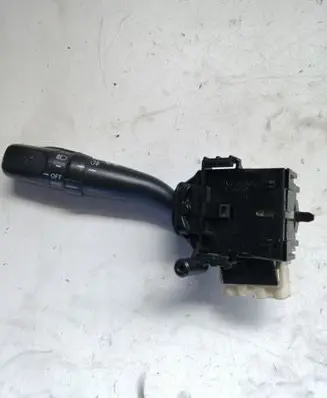 Toyota Avensis Verso Indicator stalk 173650
