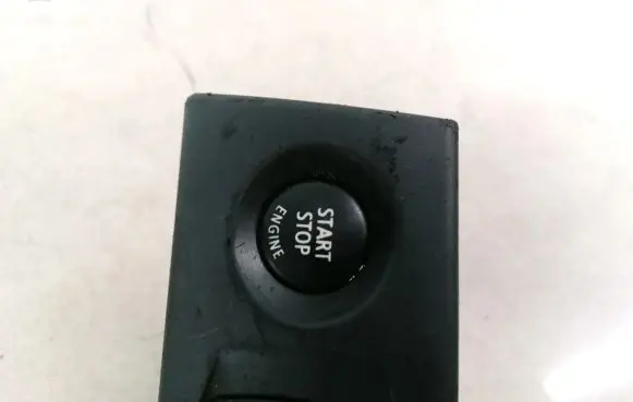 Engine start stop button switch