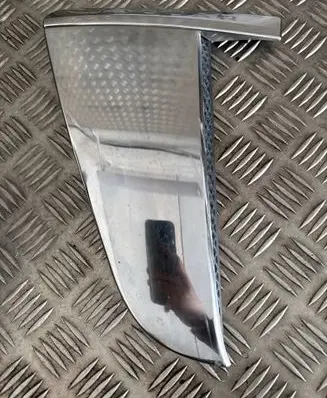Jaguar XF X250 Fender trim (molding) CX23280B1AEW CX23280B11AEW
