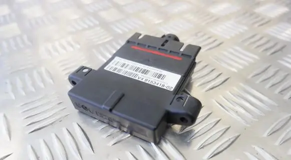 BMW 7 F01 F02 F03 F04 Current control relay 9153418