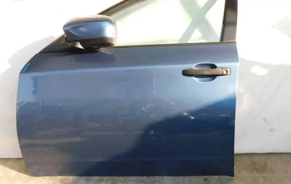 Subaru Impreza III Front door