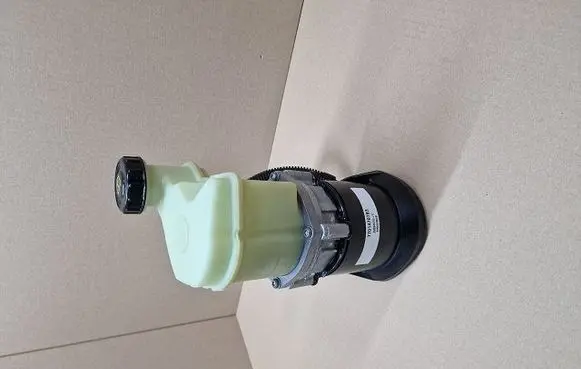 Renault Clio II Power steering pump J5084975