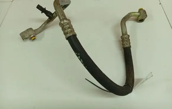 Audi Q7 4L Air conditioning (A/C) pipe/hose 7L6820721AB