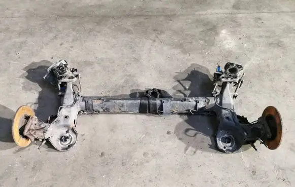 Peugeot 207 CC Rear axle beam 
