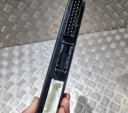 BMW 5 E39 Comfort/convenience module 61358373806 60837710