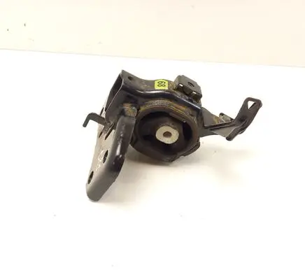 Toyota Auris E180 Engine mount bracket