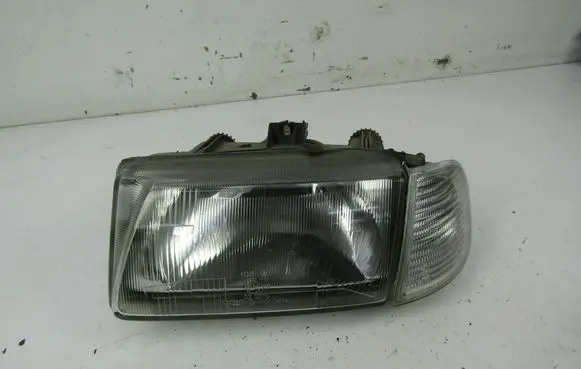 Audi A4 S4 B5 8D Headlight/headlamp 