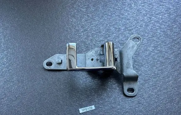 Mitsubishi Pajero Front door interior handle MB177676