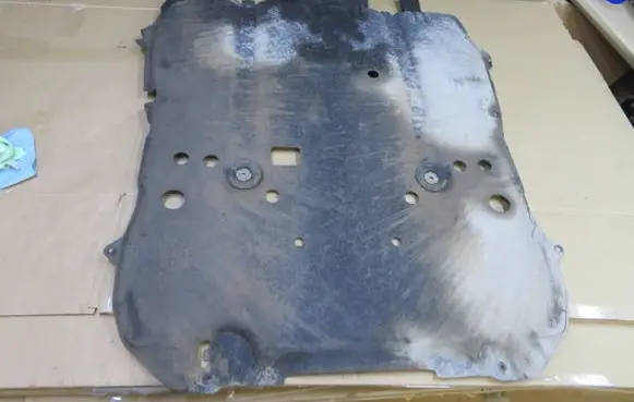Engine splash shield/under tray
