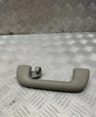Toyota Avensis T270 Rear interior roof grab handle