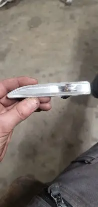 BMW 7 E65 E66 Front fender indicator light