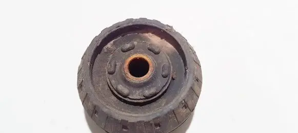 Opel Omega B1 Coil spring mount 90251358