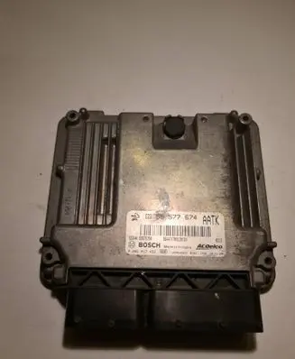Opel Insignia A Engine control unit/module 55577674 55575350 0281017452