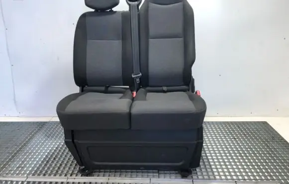 Renault Master III Front passenger seat