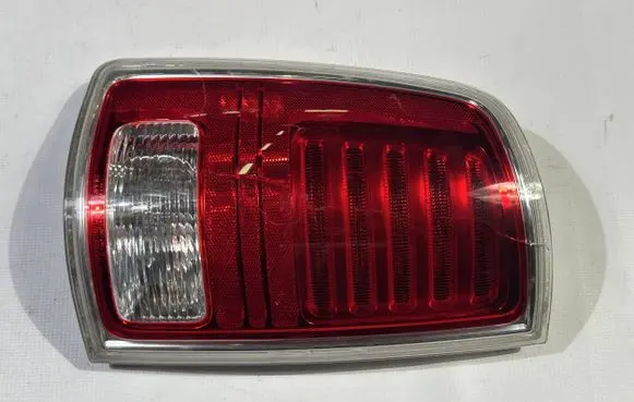 Dodge RAM 1500 DS Rear/tail lights 50693B