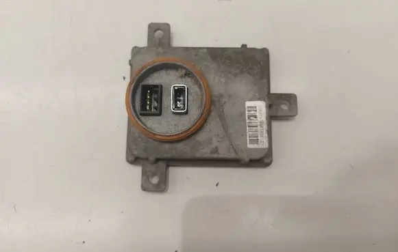 Skoda Octavia Mk3 (5E) Headlight ballast module Xenon 8K0941597B H06S0003