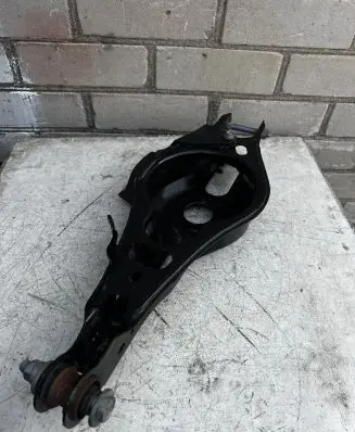 Toyota RAV 4 (XA50) Rear upper control arm/wishbone