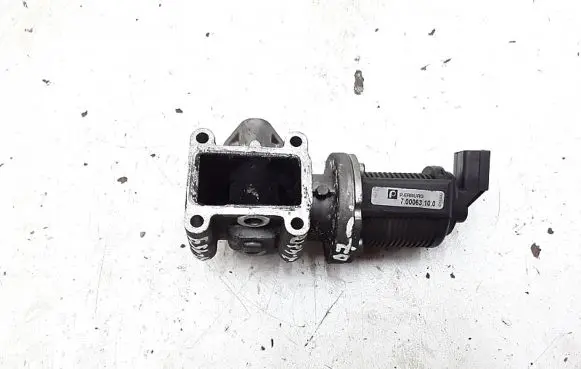 Alfa Romeo 159 EGR valve cooler 700063100