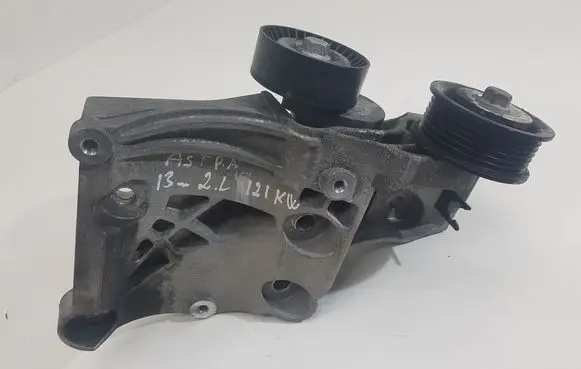 Opel Astra J Generator/alternator bracket 532274354 55582510