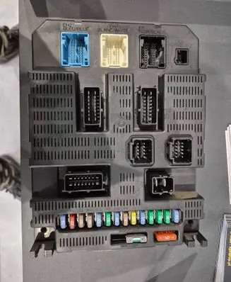 Peugeot 207 BSM Control unit 