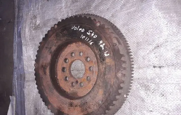Volvo S40, V40 Flywheel 015721