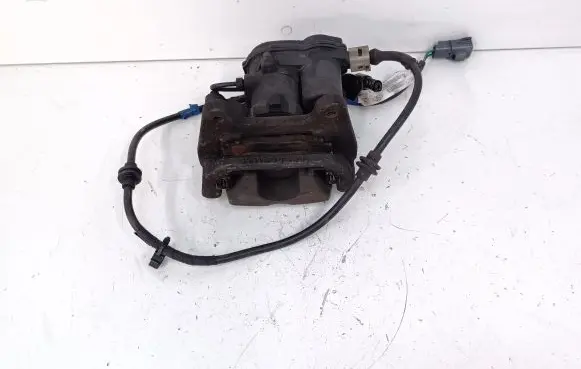 Jeep Cherokee Rear brake caliper 32353472 18328601