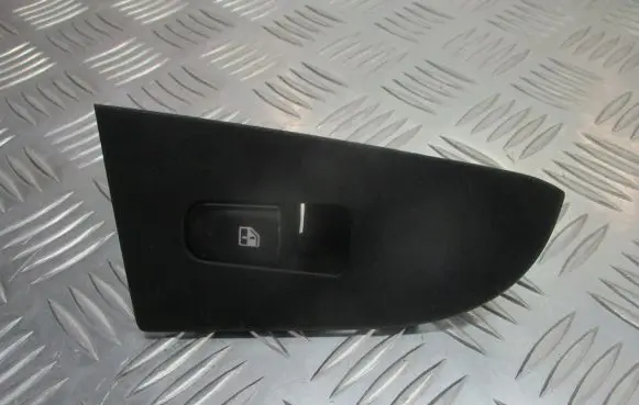 Hyundai Elantra Electric window control switch