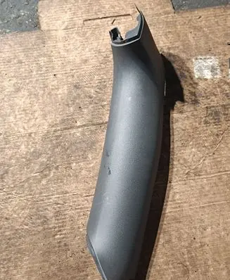 Volkswagen Touareg I Centre console side trim rear 7L6867672D