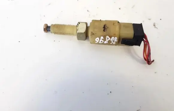Audi A4 S4 B5 8D Brake pedal sensor switch 4A0945515A