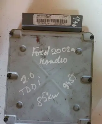 Ford Mondeo Mk III Engine control unit/module Dpc643
