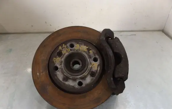 Peugeot 206+ Front wheel hub spindle knuckle