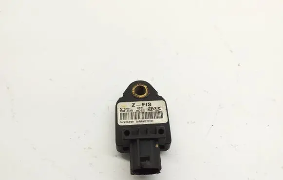 Hyundai i30 Airbag deployment crash/impact sensor 959200A100