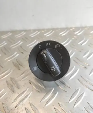 Light switch