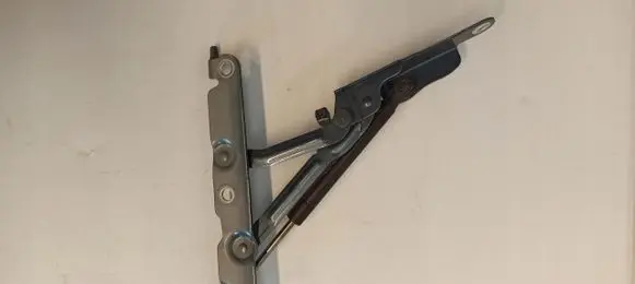 Volvo S80 Tailgate/trunk/boot hinge
