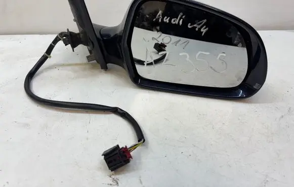 Audi A5 8T 8F Front door electric wing mirror E1020931