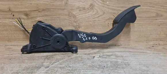 Volvo V50 Accelerator throttle pedal 31290030