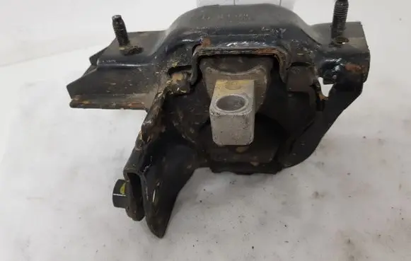 Seat Ibiza IV (6J,6P) Engine mount bracket 6Q0199555