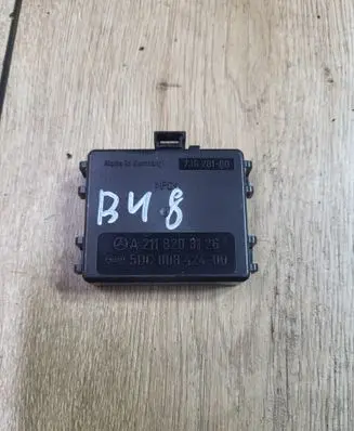 Mercedes-Benz E W211 Rain sensor 73628100 5DC00842400 A2118203126