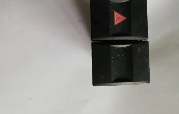 Ford Mondeo Mk III Hazard light switch 2S7T13A350D