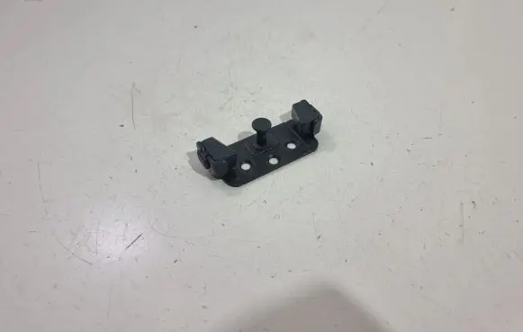 BMW 3 E92 E93 Loading door lock loop/hook striker 7078167